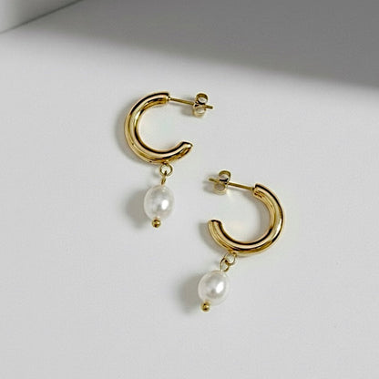 Nalda Pearl Earrings