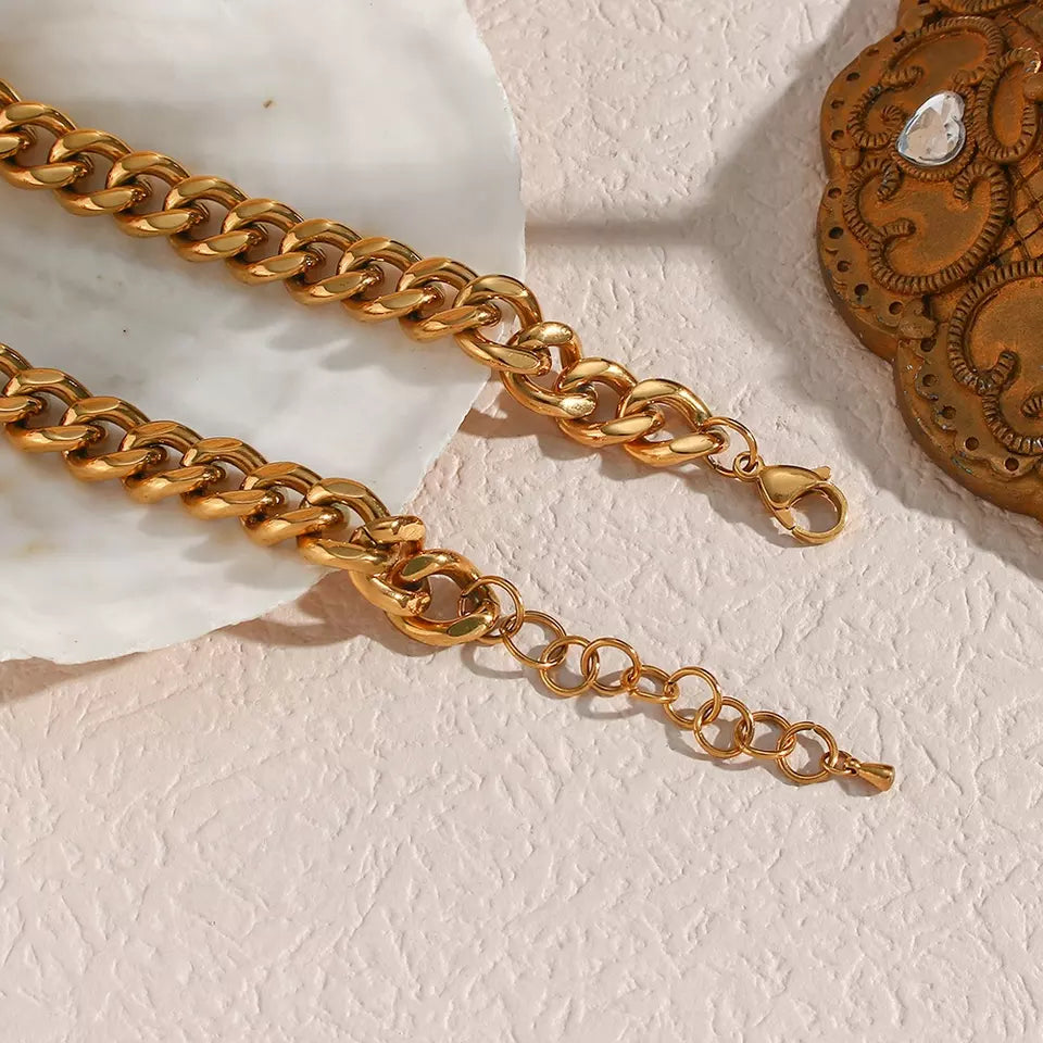 18ct Gold Plated Chunky Chain Necklace